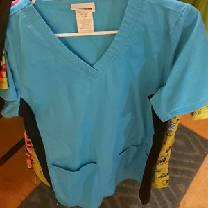 Scrub star size small women's Scrub shirt